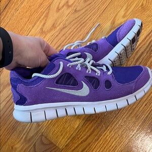 Nike Purple Running Sneakers with White Swoosh